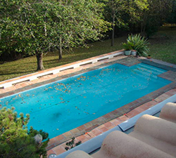Blue Wave Filet para-feuilles pour bâche de piscine creusée rectangulaire  4,3 m x 8,5 m (1